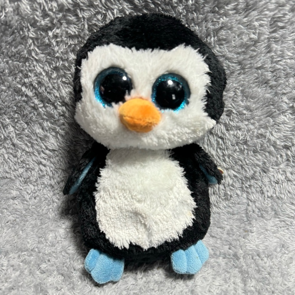 Ty Beanie Boos Waddle Penguin 6” Black White Blue Eyes Plush Stuffed Animal Toy